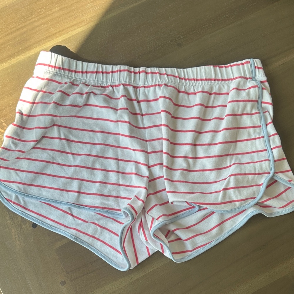 LAKE Pajamas Women’s Striped White and Coral Lounge 3/4 Sleeve & Shorts Set - Picture 2 of 3